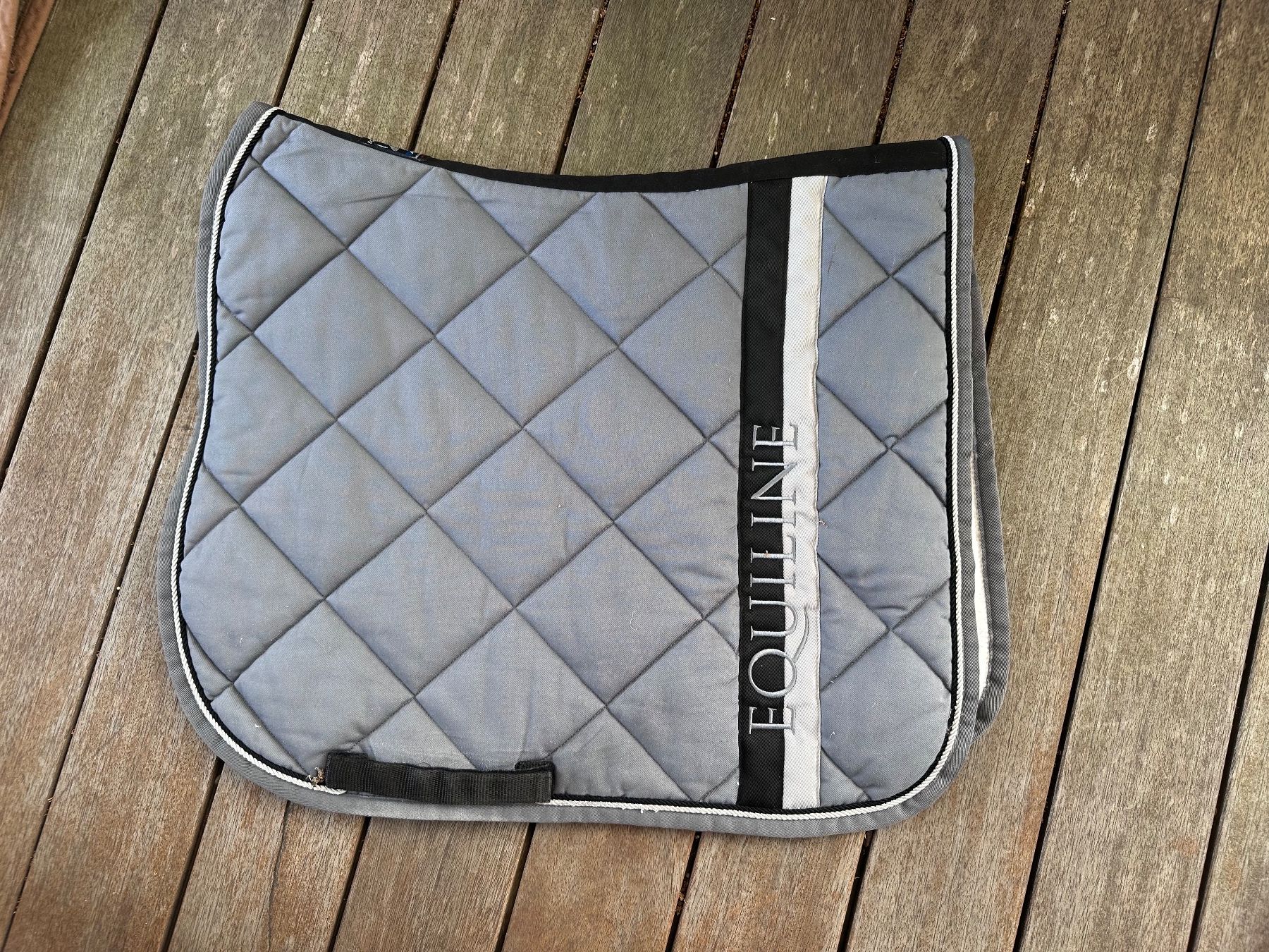 Sattel & Sattelzubehör: Equiline Schabracke – Gebraucht aus Steinhausen von nor_856c