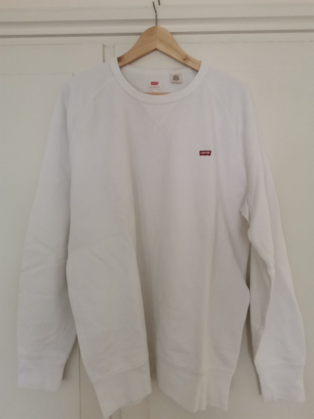 Levi's Pullover & Sweatshirts: Levi's Pullover Gr. L – Gebraucht aus Therwil von JeannysTrendStyle