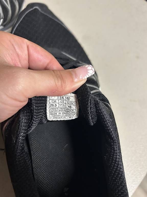 Herrenschuhe: Baskets asics t. 46 – Gebraucht aus Curtilles von cat_vs66 2
