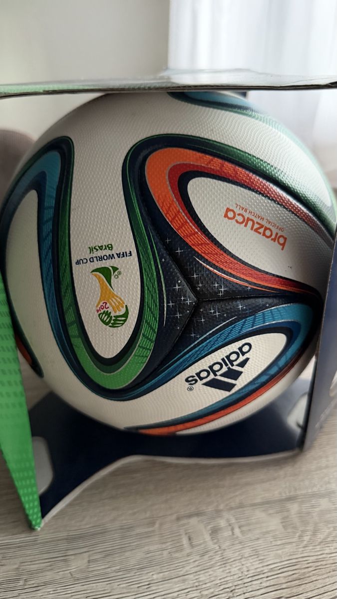 Adidas Palloni: Fussball Adidas Brazuca WM 2014 – Nuovo (secondo la descrizione) da Ebnat-Kappel venduto da Kev_pwr5 1