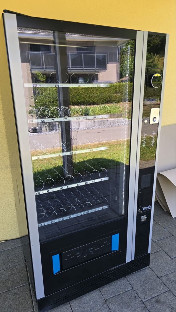 Sonstiges für die Gastronomie & Hotel: Snackautomat – Gebraucht aus melchnau von lua_lrz7 6