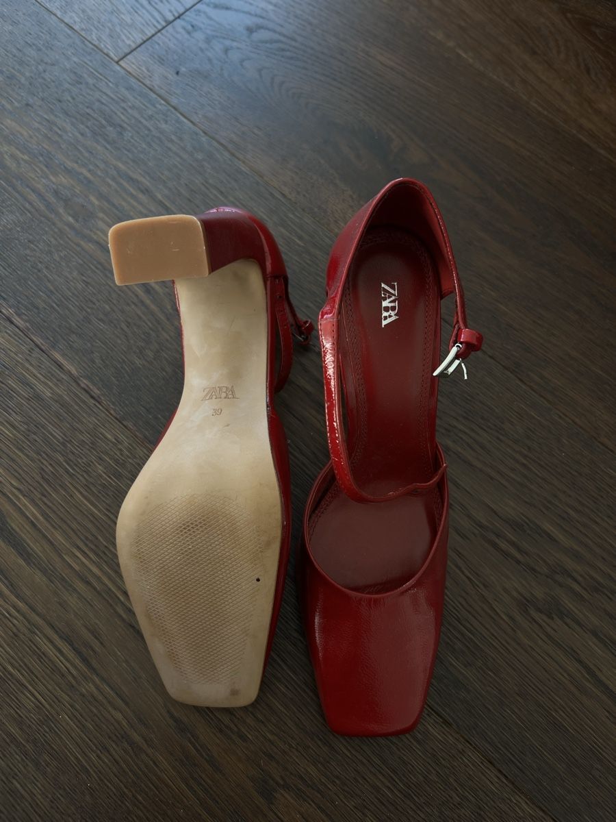 Zara Damenschuhe: Zara red heels – Neu (gemäss Beschreibung) aus Stäfa von ste_5zgq 1