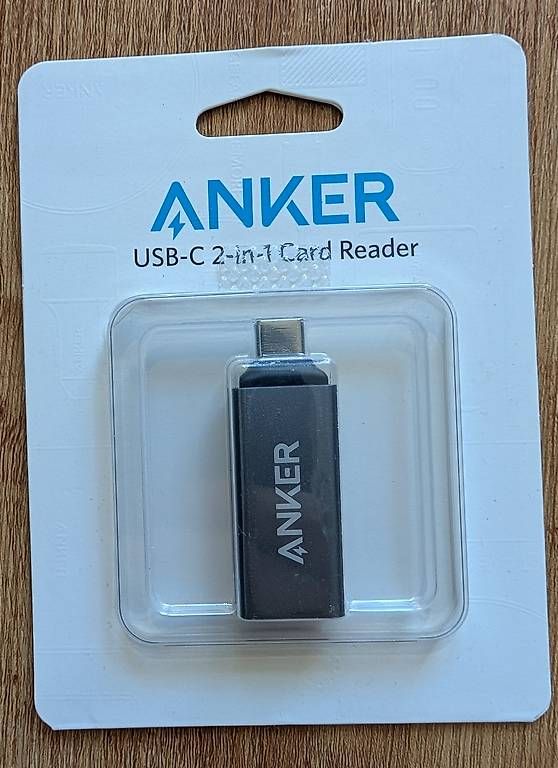 Convertitori: USB C 2 in 1 card reader – Nuovo e nell'imballaggio originale da Spiez venduto da chr_9ycr