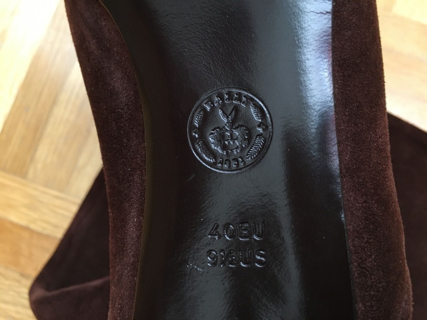 Bally Damenschuhe: Bally Stiefel Gr. 40 neuwertig – Neu (gemäss Beschreibung) aus Rüfenacht BE von anelesa 2