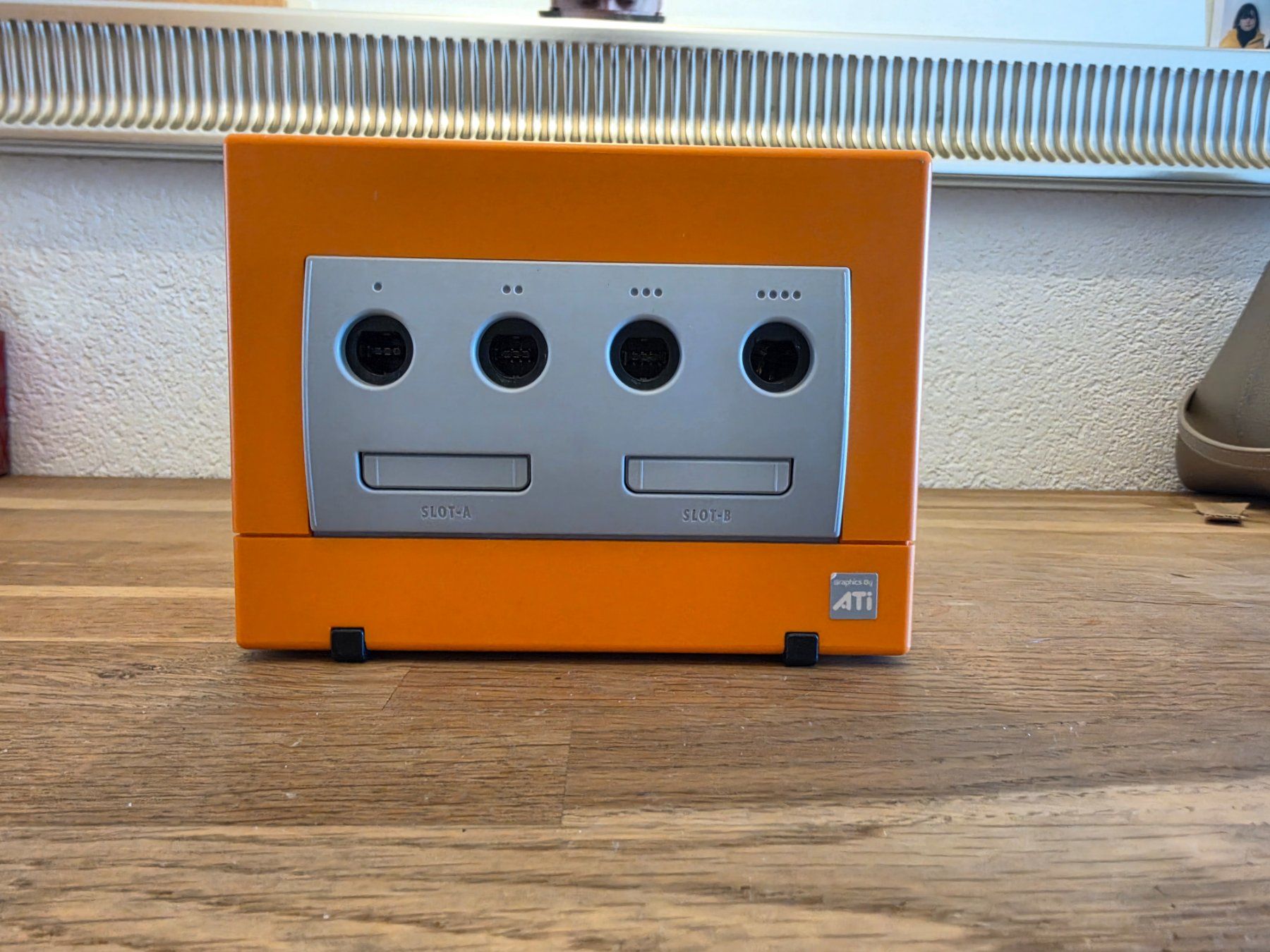 Nintendo Console: Nintendo GameCube PAL Orange + CUBEODE + GCHD + MemCard Pro – Usato da Petit-Lancy venduto da moh_6dsd 1