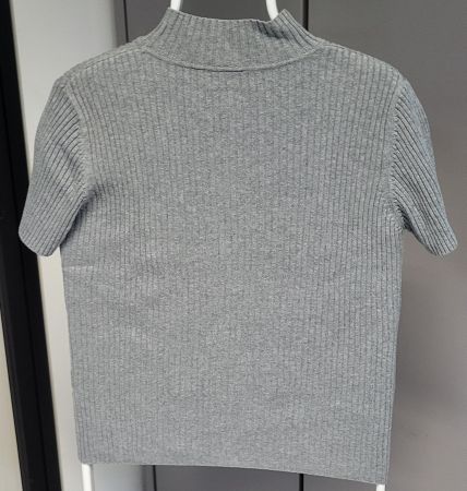 Kurzarm Pulli Grau Gr. M Priority