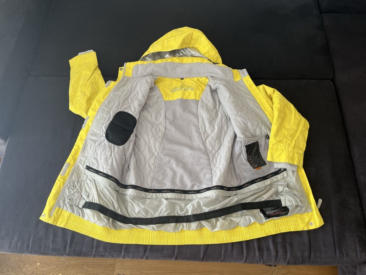 Obscure Jacken: Obscure Ladies Ski Jacket, Yellow, Size 36 – Gebraucht aus Gümligen von caron__ 7