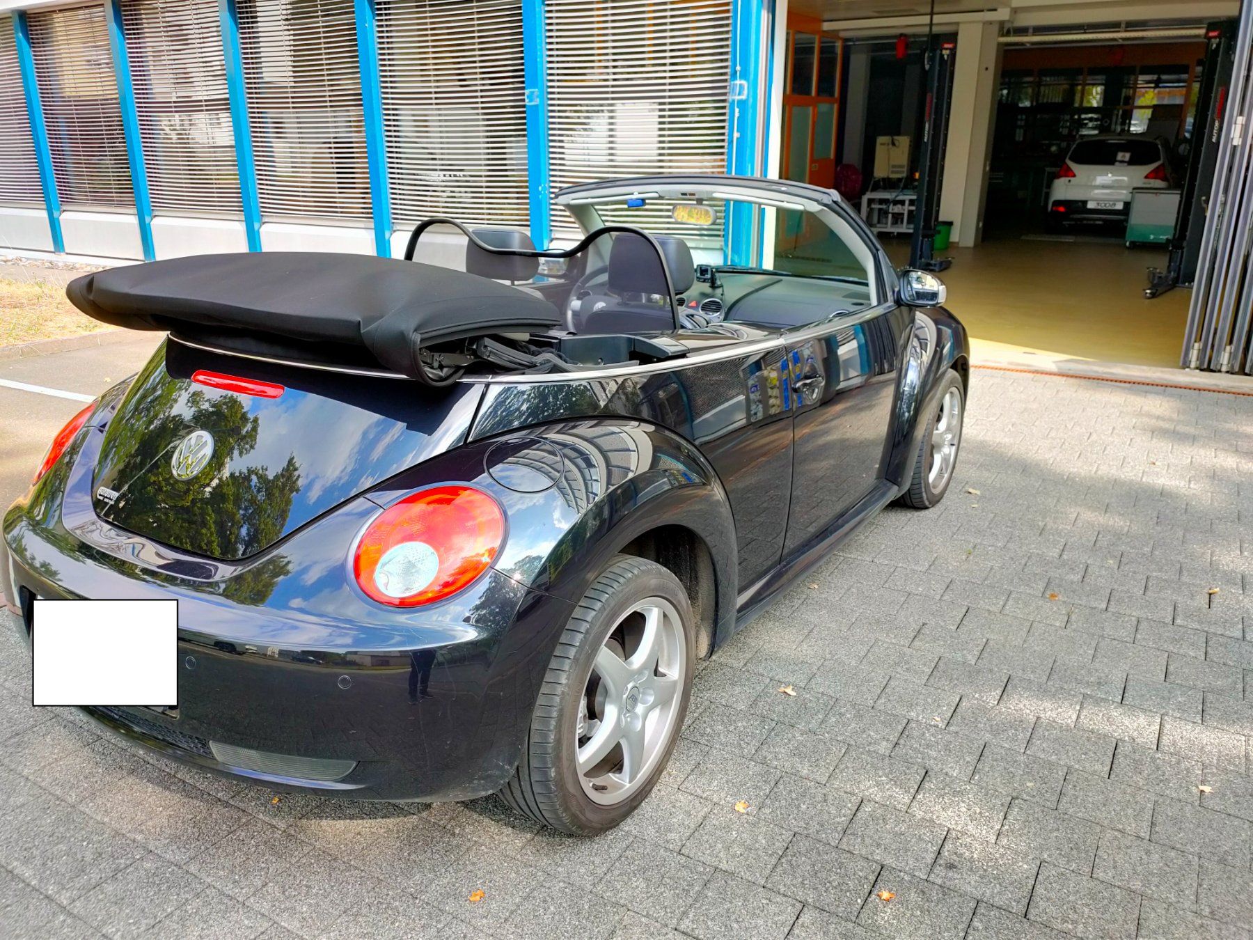 VW Automobili: VW New Beetle, 1,8l Turbo – Usato da Appenzell Steinegg venduto da hewy01