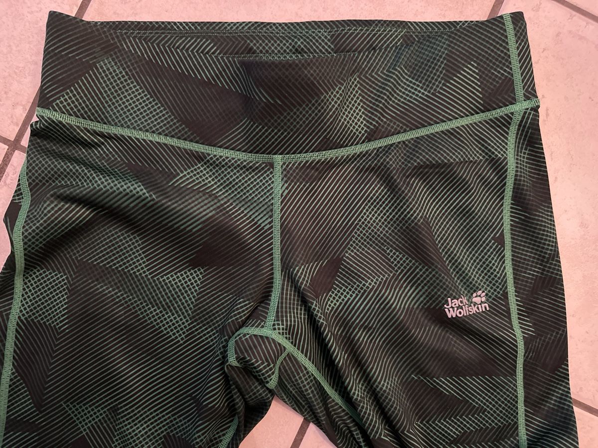 Anzüge & Kostüme: Jack Wolfskin LL Anzug Damen – Gebraucht aus Davos Platz von Anakonda1 5