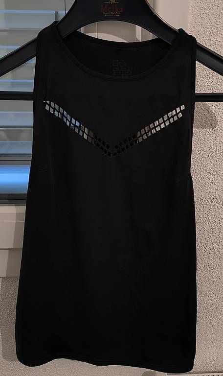 Tops: Even&Odd Active Sport Tank Top Damen Gr. S – Gebraucht aus Pully von vir_58dk