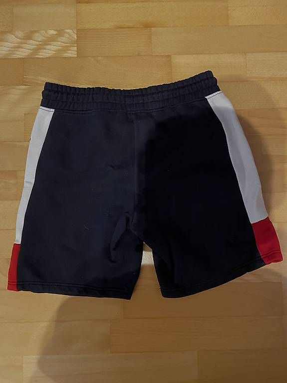 Pantaloni: Shorts Jack & Jones – Usato da Staufen venduto da Shapi 1
