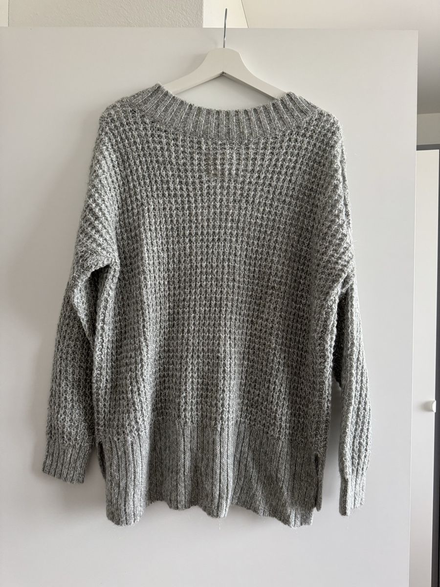 Hollister Maglioni & Felpe: Damen Pullover grau Hollister Grösse M – Usato da Dietwil venduto da vera2301 1