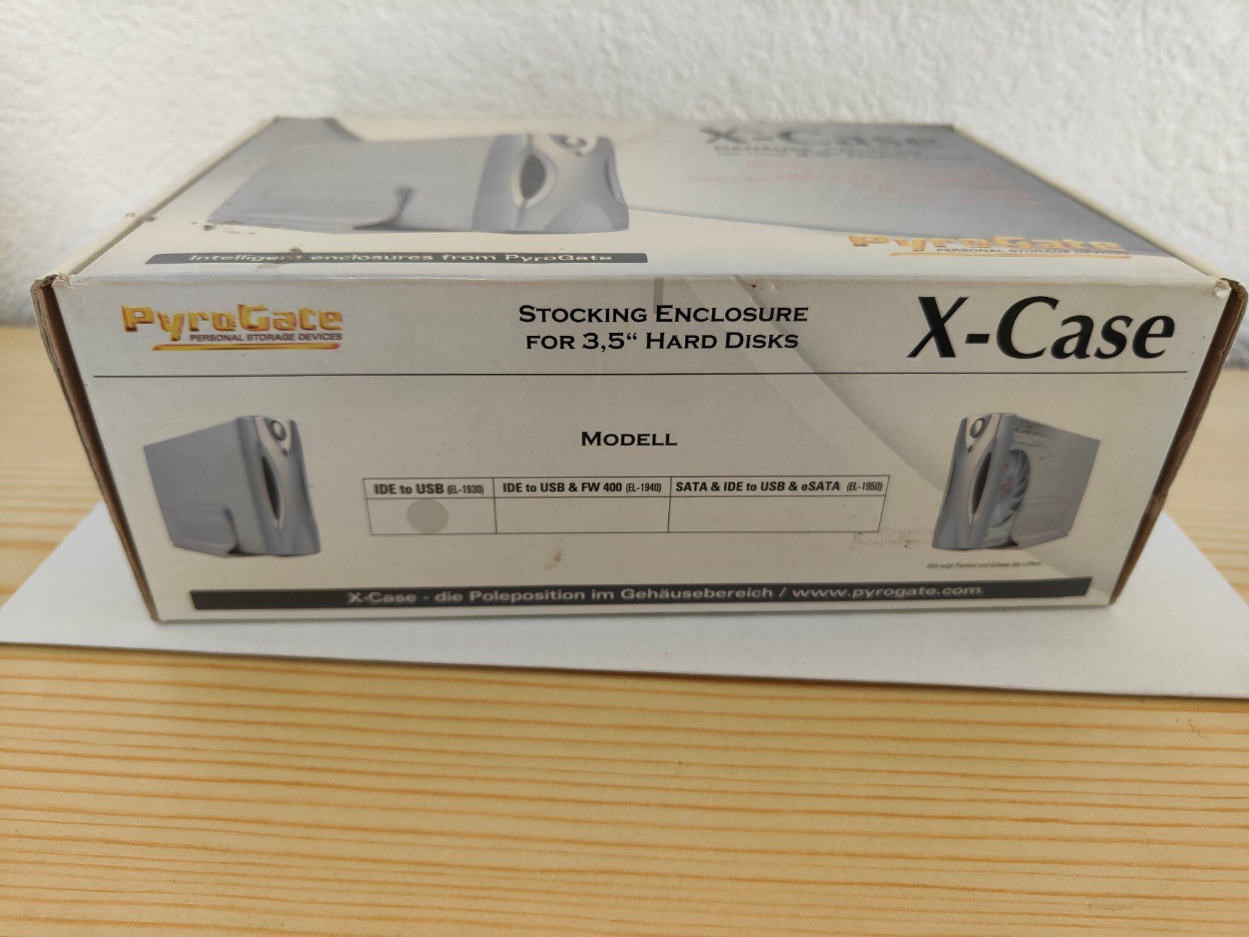 Dischi rigidi: Pyrogate X-Case 3,5 Hard Disk & Maxtor Hard Disk 200 GB – Usato da Wetzikon ZH venduto da Matrixx7 8