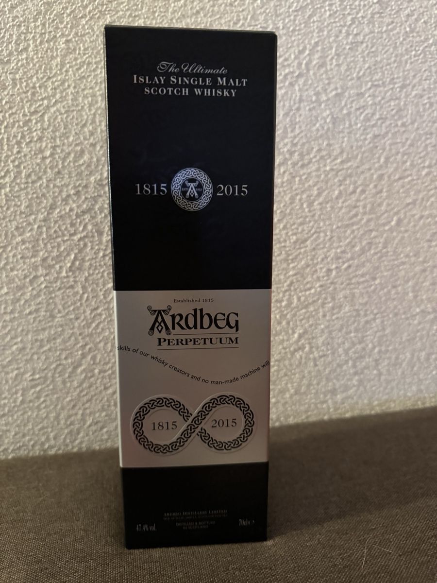 Ardbeg Bevande alcoliche: Ardbeg Perpetuum Limited Edition 2015 Whisky – Nuovo e nell'imballaggio originale da Hergiswil NW venduto da wert721