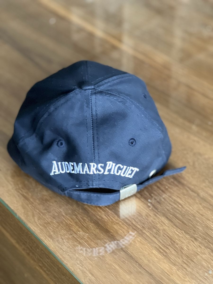 Altro in  Abbigliamento & Accessori: Audemars Piguet Baseball Cap – Navy Blue – Usato da Niederwangen BE venduto da KFI 1