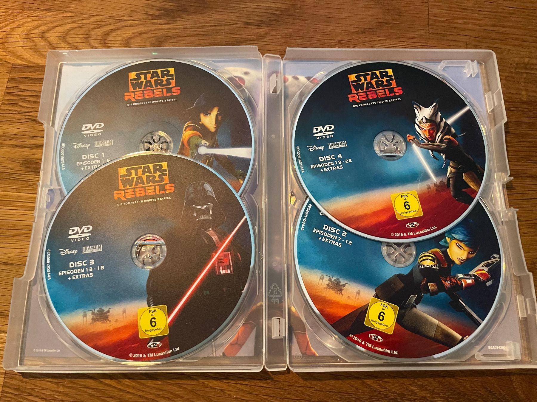 Tutti i DVDs: Star Wars Rebels Staffel 2 DVD Box Set – Usato da Bülach venduto da bjoernbenny 1