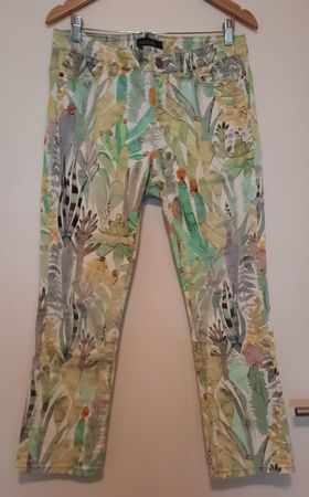 MARCCAIN Damen Hose N4 Blumenmuster