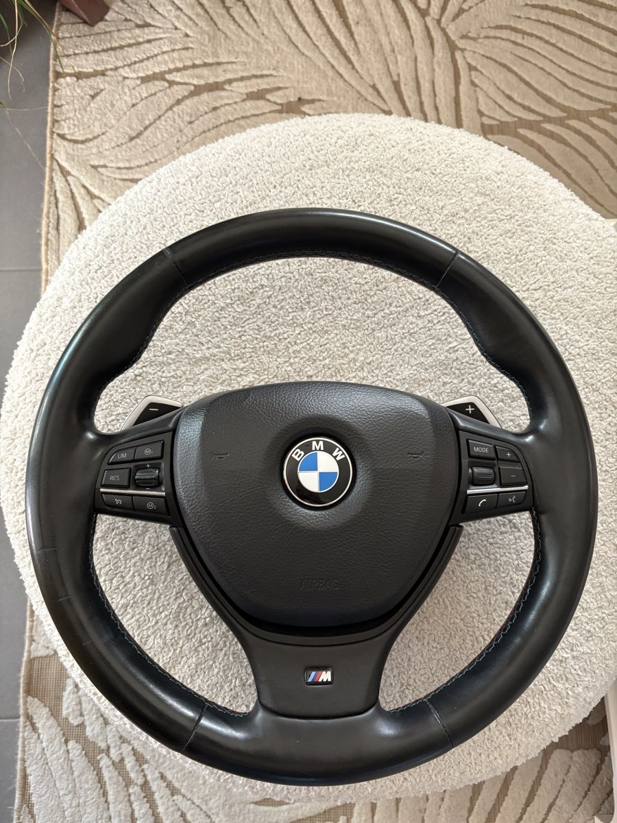 Tutti pezzi di ricambio auto: Volant bmw f10 – Usato da Belfaux venduto da kot_sd62