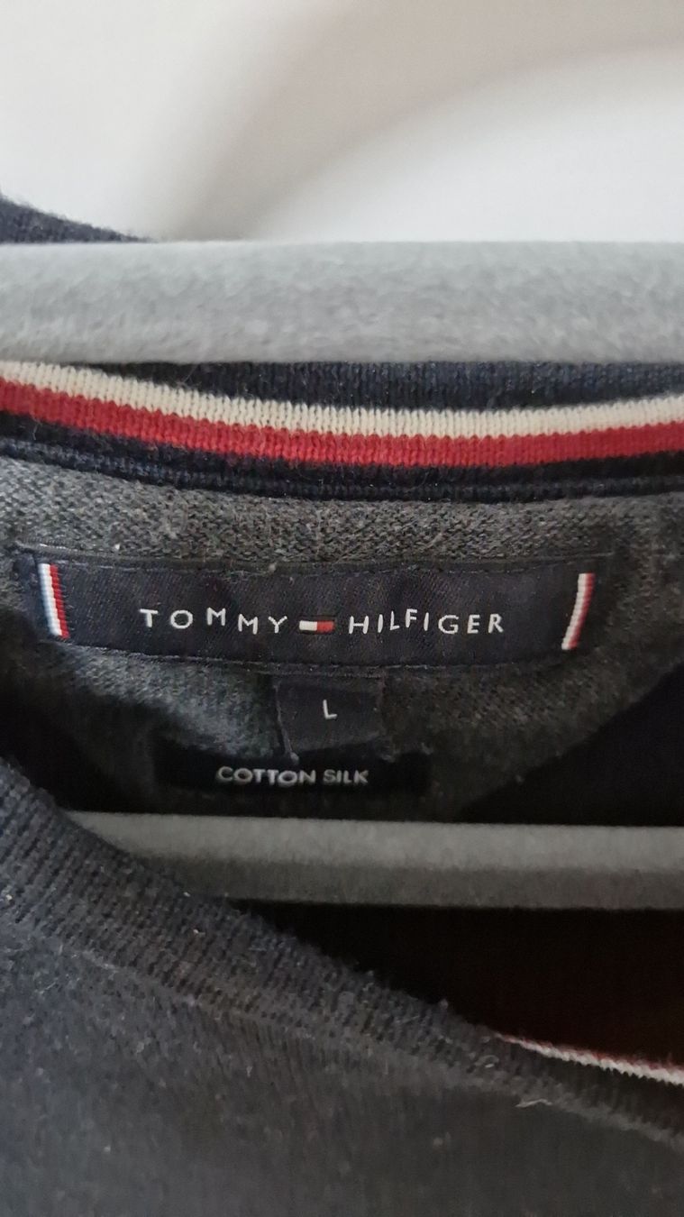 Tommy Hilfiger Pulls & Sweat-shirts: Tommy Hilfiger Pullover Grösse L – Neuf (Voir description) à Untersiggenthal par utr_6m5b 2