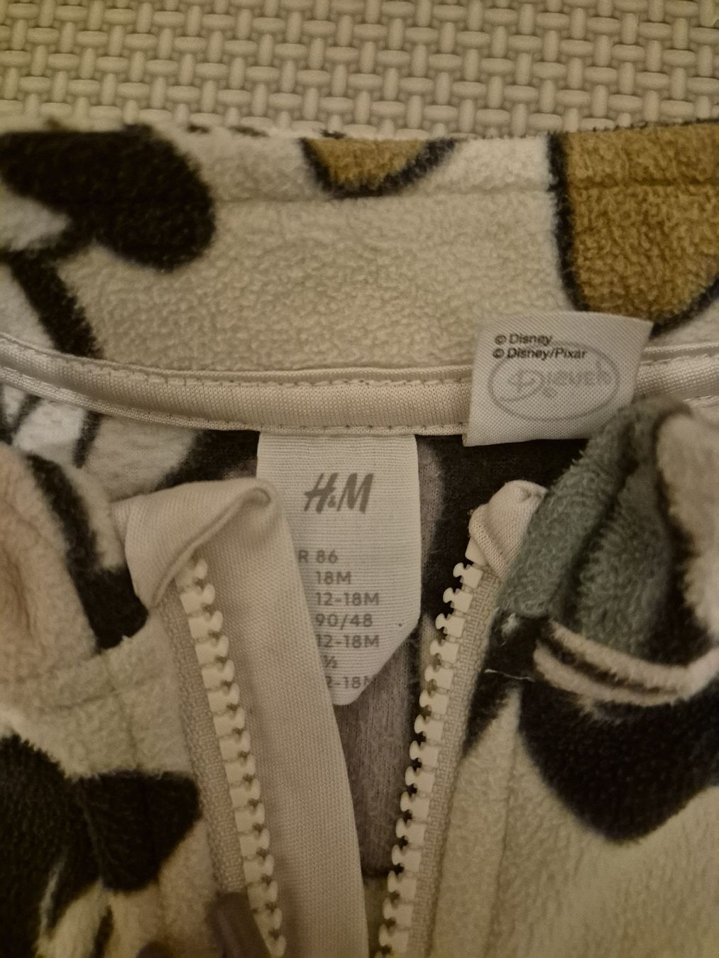 H&M Vestes & Manteaux: H&M Jäggli Gr. 86 – Neuf (Voir description) à Villars-sur-Glâne par Thalimey 3
