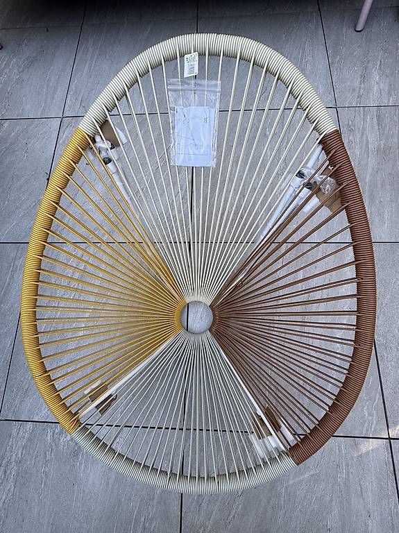 Set di tavolo e panche: Meubles extérieurs - Kare Design chaises et table – Usato da St-Saphorin-Lavaux venduto da lou_g669 4