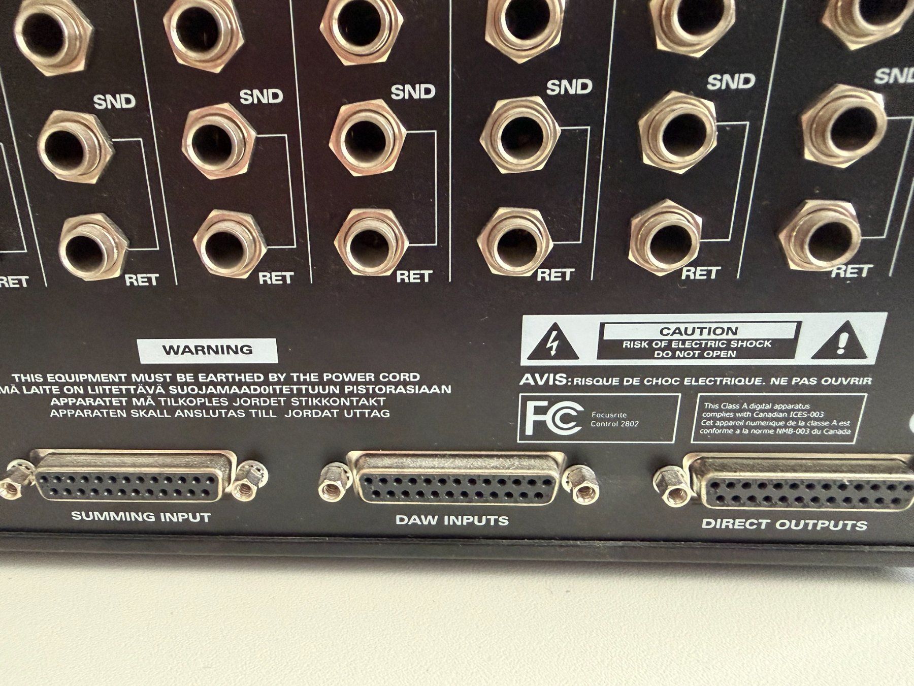 Platines de mixage: Focusrite Control 2802 Analog Summing Mixer, Bus Comp ++ – D'occasion à Horw par Scopejazz 7