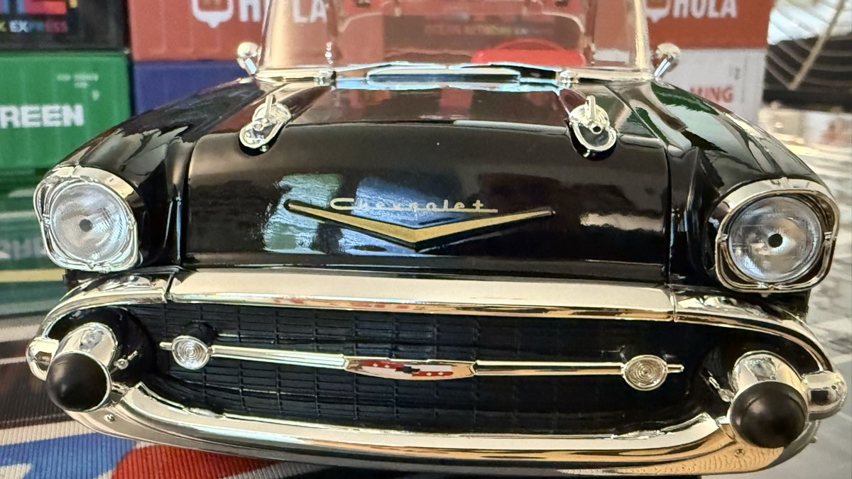 Chevrolet Modellautos: Chevrolet Bel Air 1957 schwarz  – Neu (gemäss Beschreibung) aus Basel von Zomeg 4