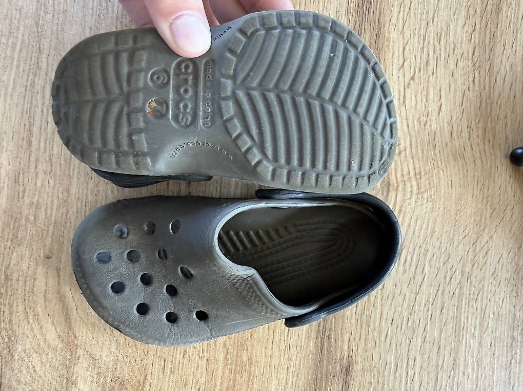Chaussures hommes: Crocs  – D'occasion à Schmiedrued par Rahel_07 1