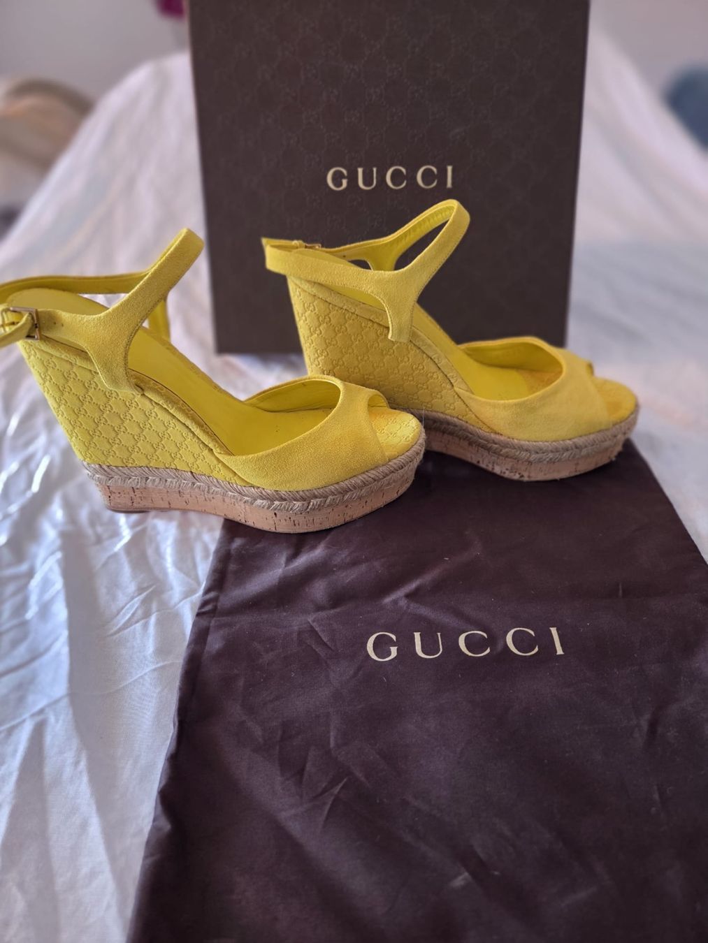 Gucci Chaussures femmes: GUcci pumps gialli – D'occasion à Lugano par gio_5ptr 1