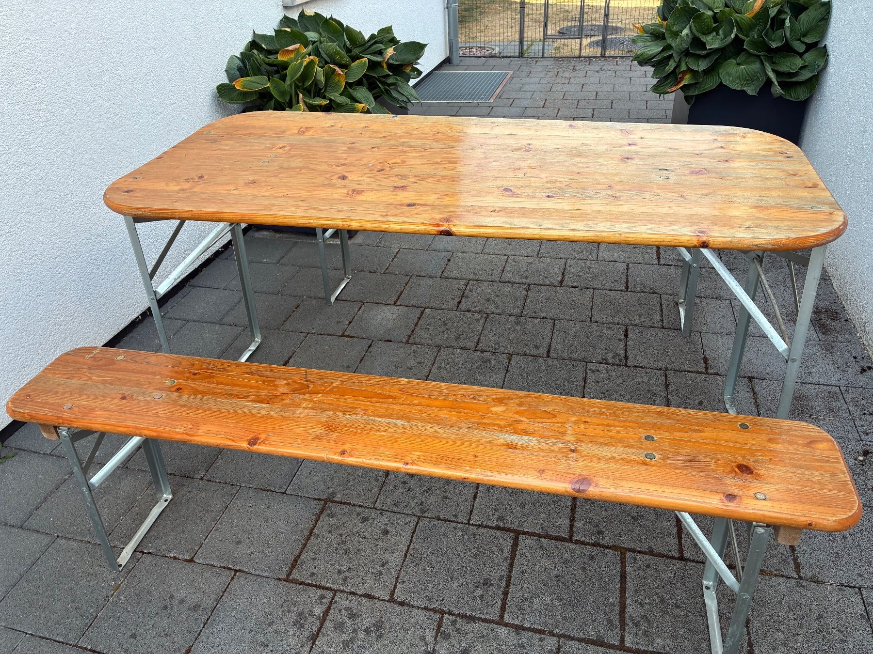 Tischset: Festbankgarnitur- Tisch und 2 Bänke – Gebraucht aus Frick von sandra037 6