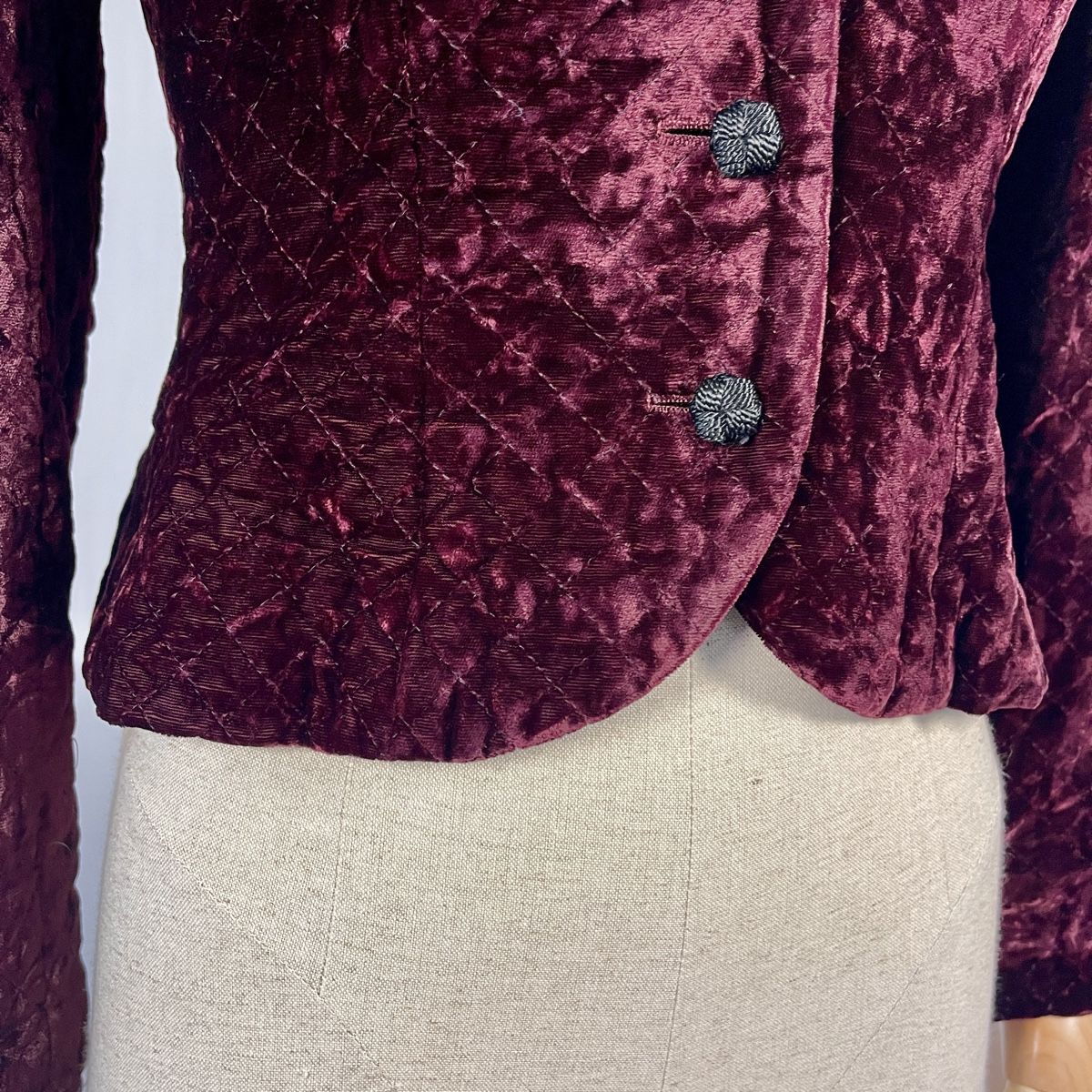 Lanvin Vestes: LANVIN Vintage Jacket – D'occasion à Emmen par Avviivva_Com2023 4