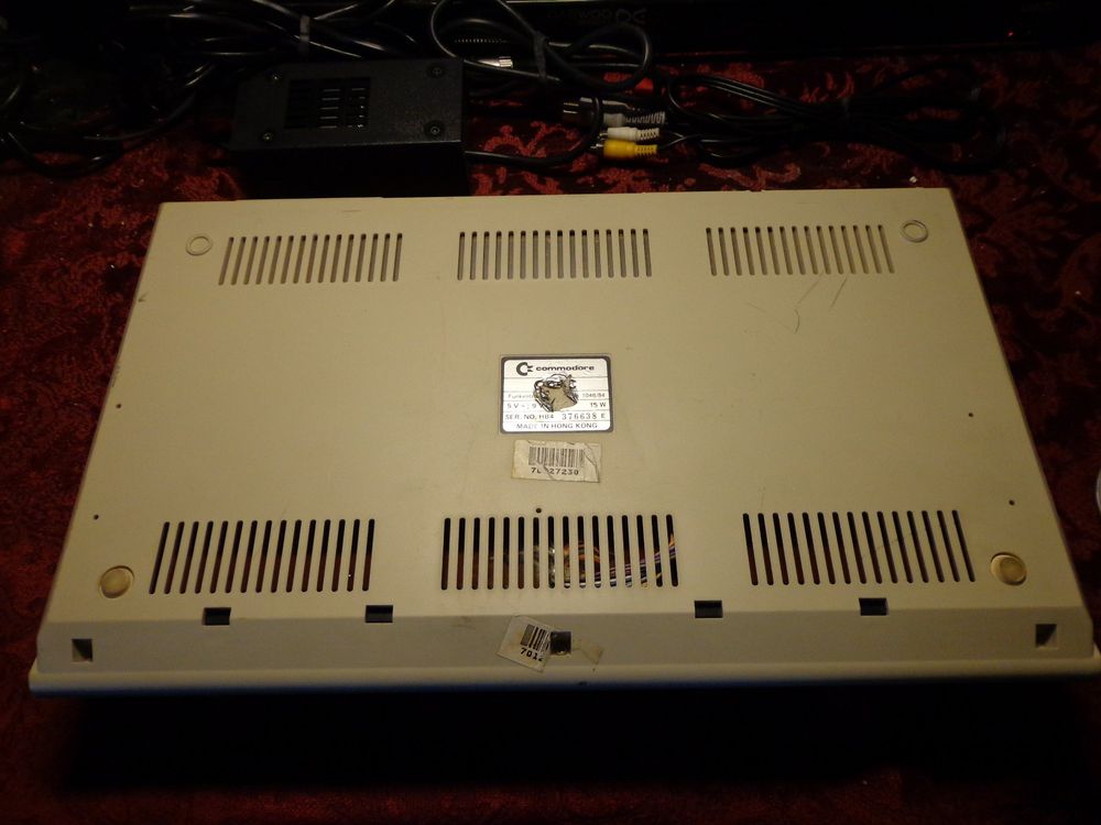 Commodore C64C (Gebraucht) in Ligornetto für CHF 84 – mit Lieferung auf ...