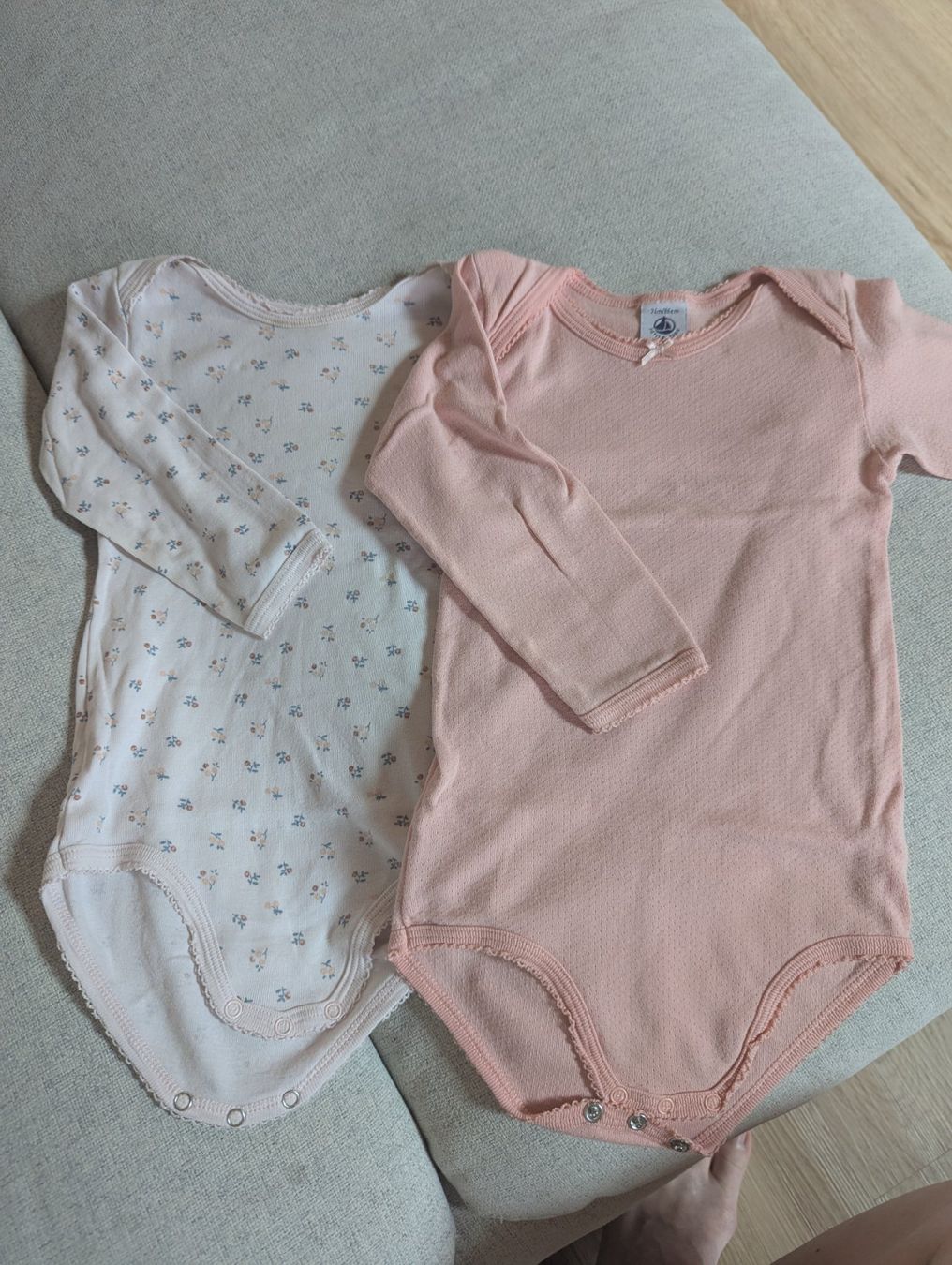 Petit Bateau Biancheria intima: 2x langarm Bodys, Petit Batea, Grösse 86 – Usato da Näfels venduto da nin_2rn5
