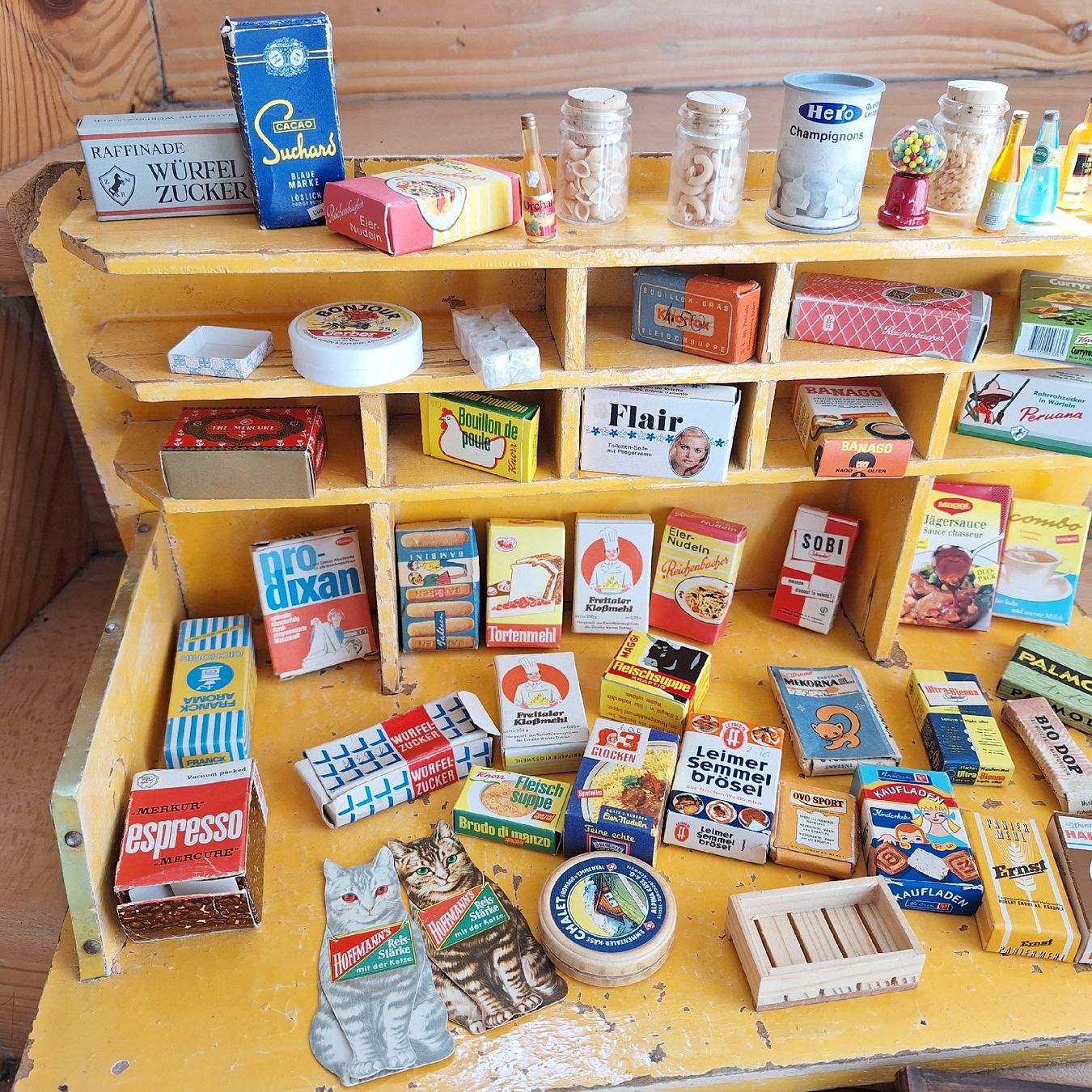 Spielzeuge: Vintage Krämerladen, Spielküche – Gebraucht aus Winterthur von Goldpipau 8