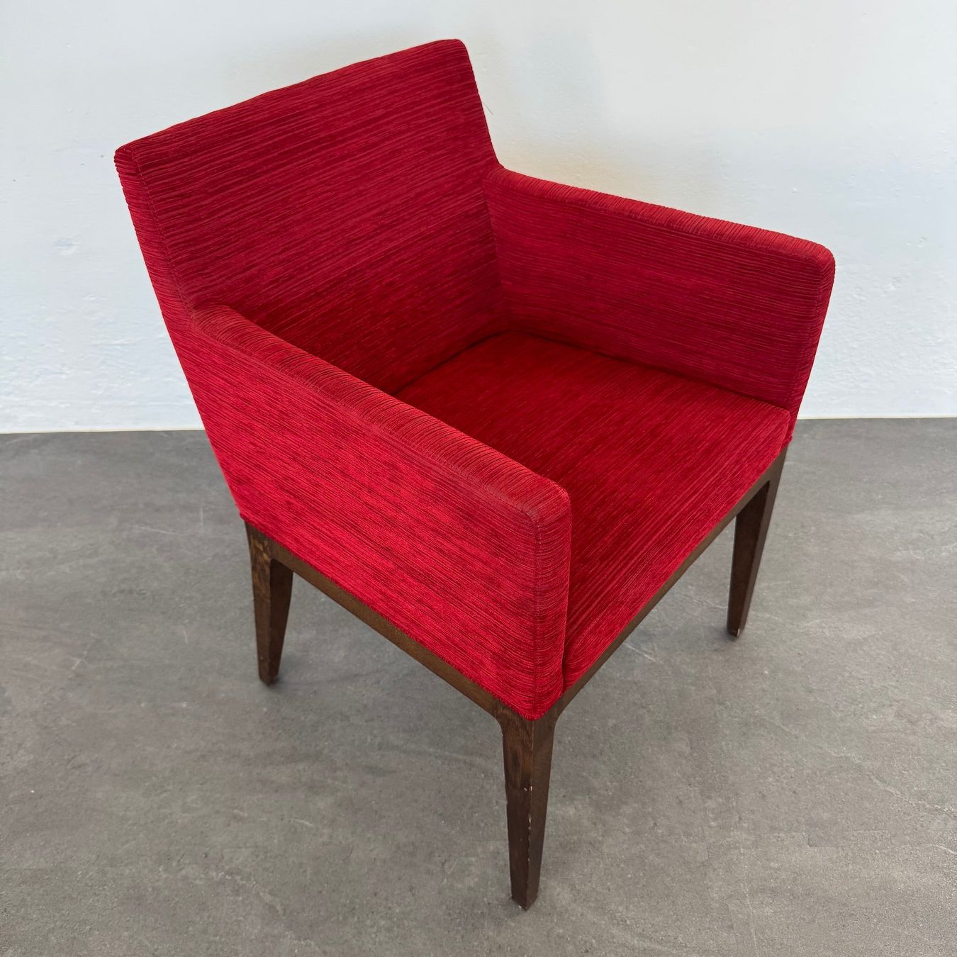 Poltrone: Accademia Eleganto Lounge-Sessel Rot – Usato da Schönenwerd venduto da mcofficeshop 1