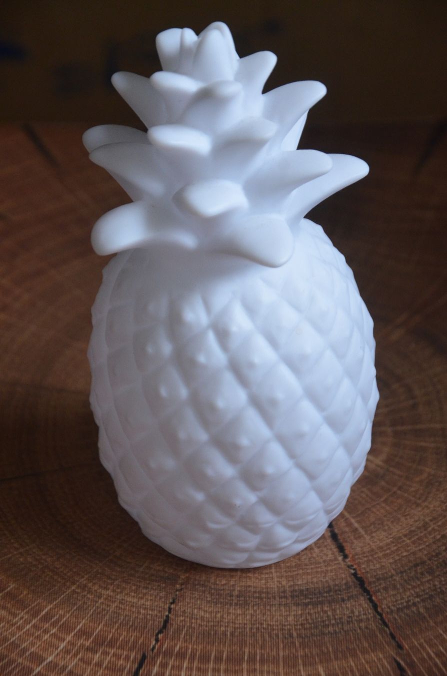 Tutte le decorazioni: DEKO LAMPE ANANAS – Usato da Chiasso venduto da Dolly015