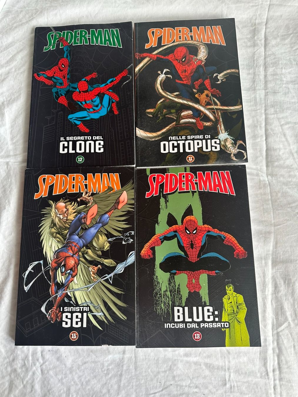 Fumetti: SPIDER-MAN Comics (italienisch) 26 Stk. – Nuovo (secondo la descrizione) da Pfäffikon SZ venduto da elfenhaar 3