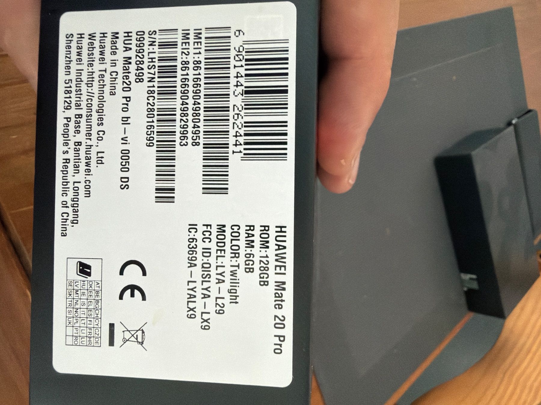Huawei Portables: Huawei Mate 20 Pro Smartphone gebraucht – D'occasion à Niederweningen par SchmidtB 4