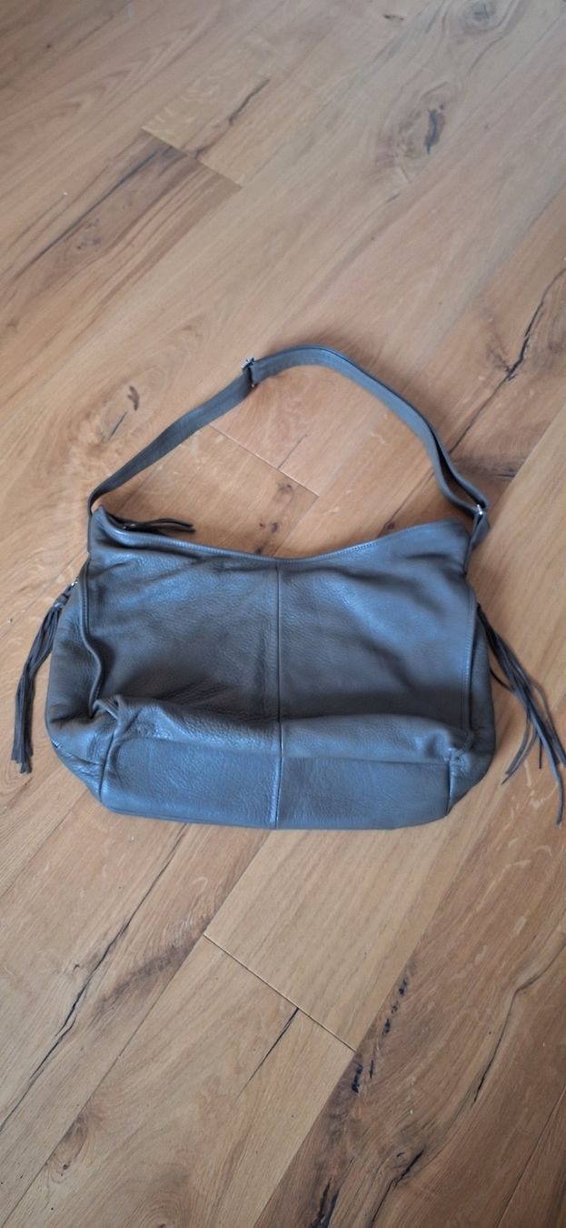 Bruno Rossi Taschen: Echtledertasche von BRUNO ROSSI – Gebraucht aus Olten von Ahandreina 5