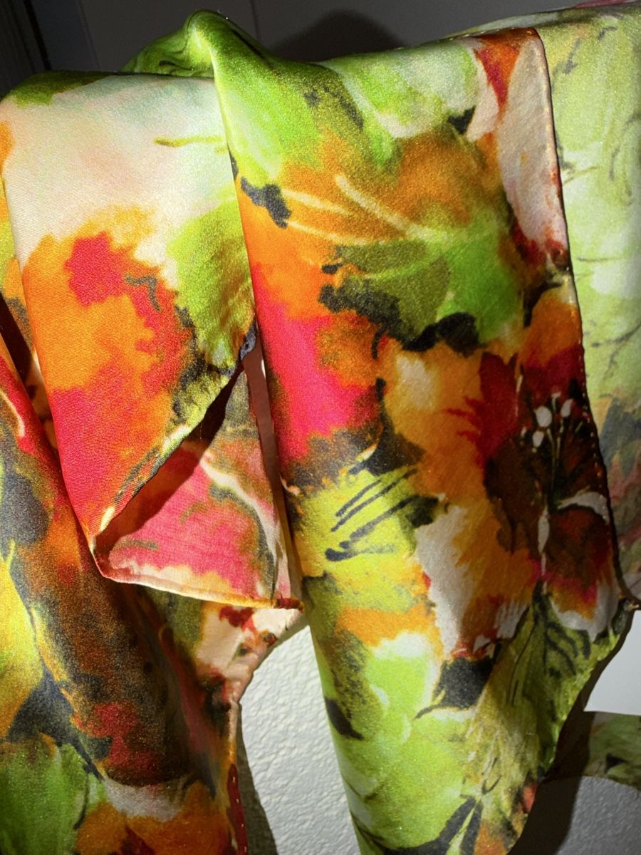 Foulard & Sciarpe: Seiden Schal handrolliert neu – Nuovo (secondo la descrizione) da Dornach venduto da samuti 2