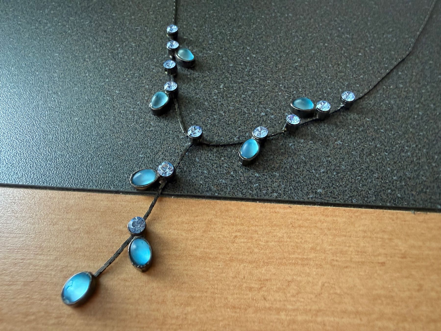 Catenine: Halskette mit blauen Steinen – Usato da Lamone venduto da LaCantinaMagica 1