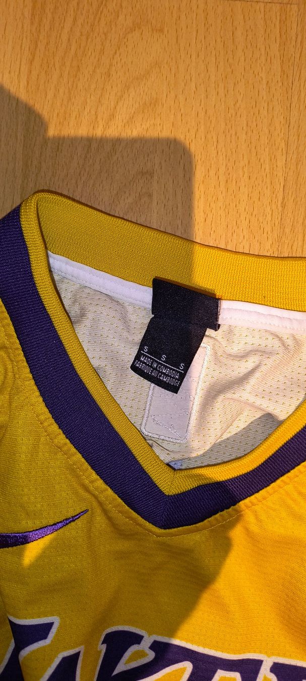 Nike Canottiere & Pantaloni: Basketballtrikot LA Lakers – Usato da Wiedlisbach venduto da Leaf99 2