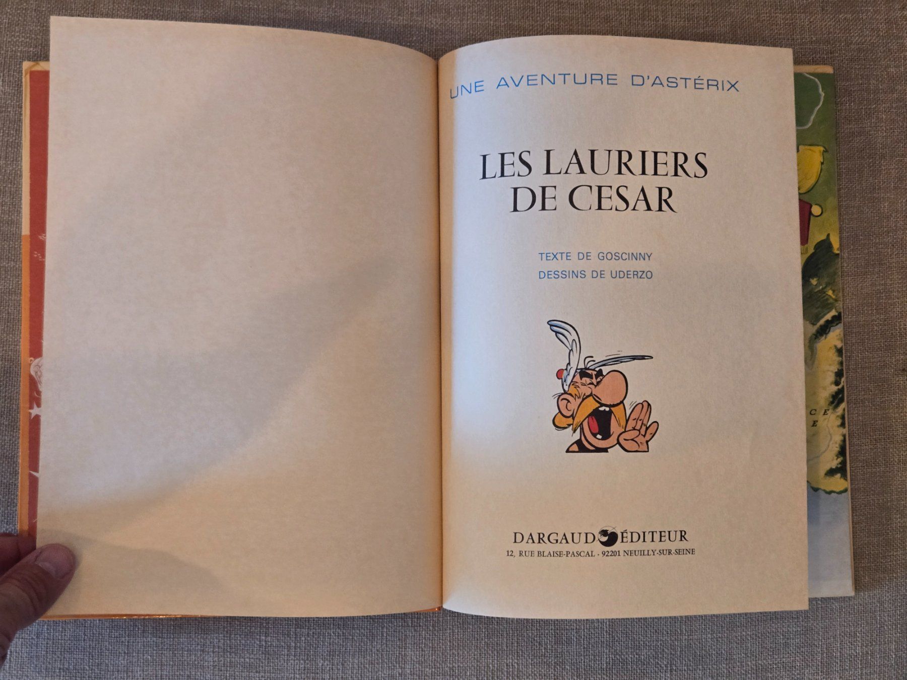 Fumetti: Astérix N°18 - Les lauriers de César – Usato da Crémines venduto da Blakedrake 4