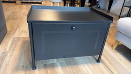 Meuble de rangement en métal noir