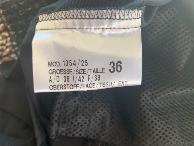 Giacche: Jacke von Allsport Gr. 36 – Usato da Oberweningen venduto da Bumblebee2 3