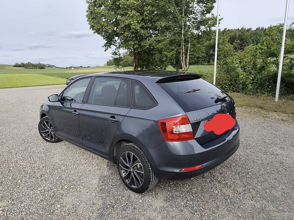 Autos: Skoda Rapid  – Gebraucht aus Hagenbuch ZH von alexander17 2