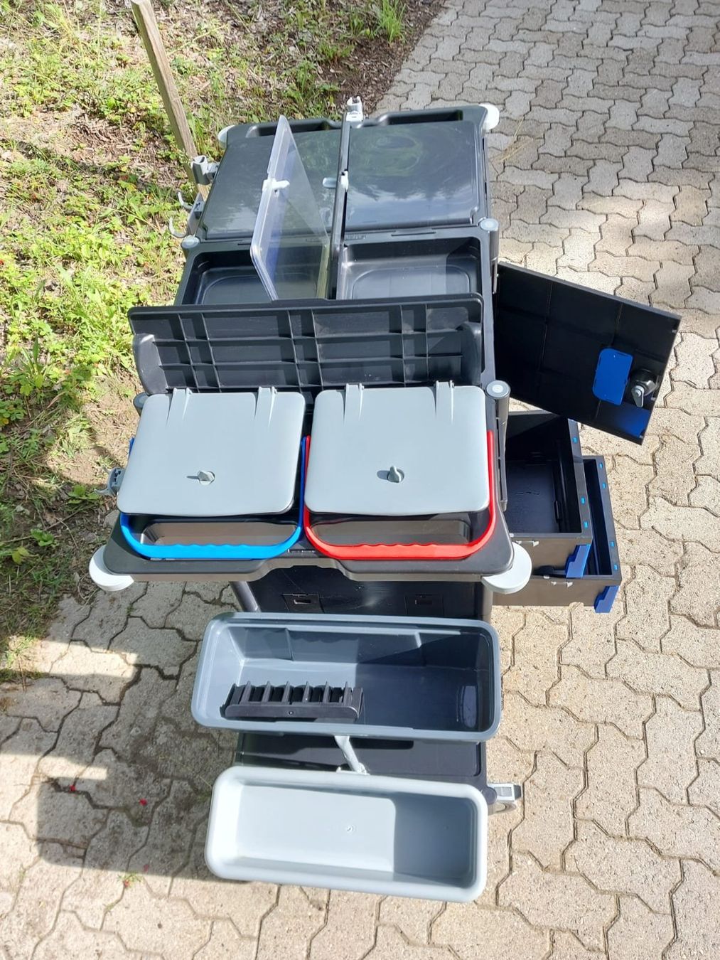 Alle Werkzeuge: Reinigungswagen Steinfels – Neu (gemäss Beschreibung) aus Gstaad von ps5_ft5m 1
