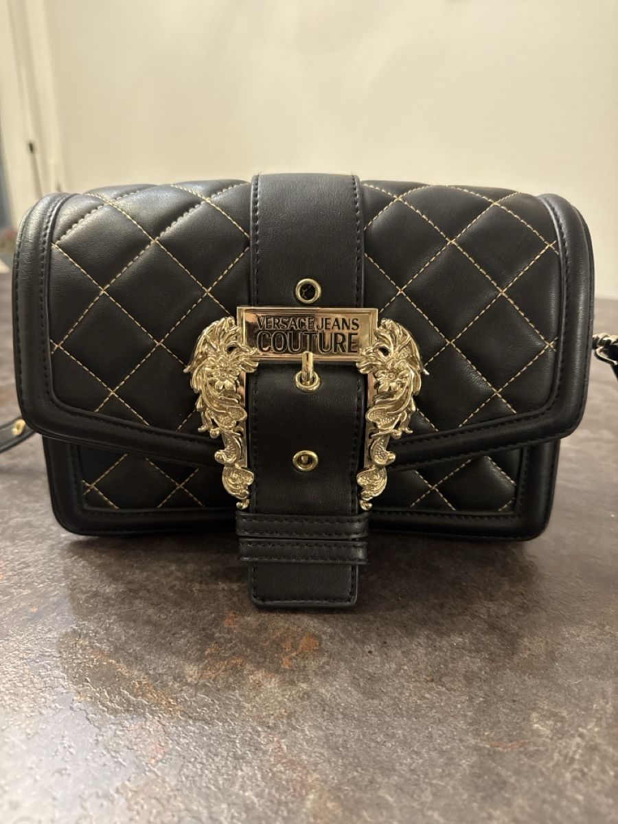 Versace Borse da donna: Versace Jeans Couture borsa nera, come nuova!  – Nuovo (secondo la descrizione) da  venduto da