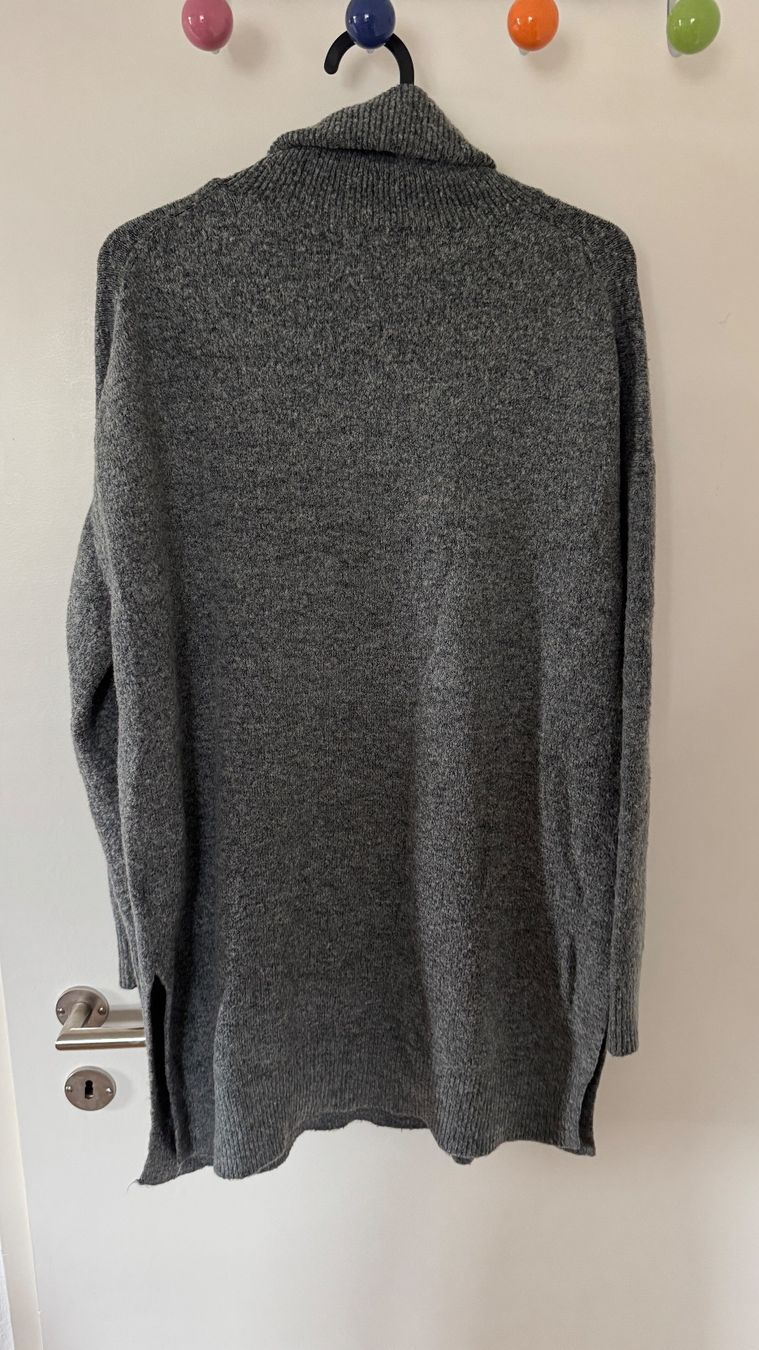 H&M Maglioni & Felpe: Rollkragenpullover grau von H&M, Gr. M. – Usato da Luzern venduto da Ecila007 2