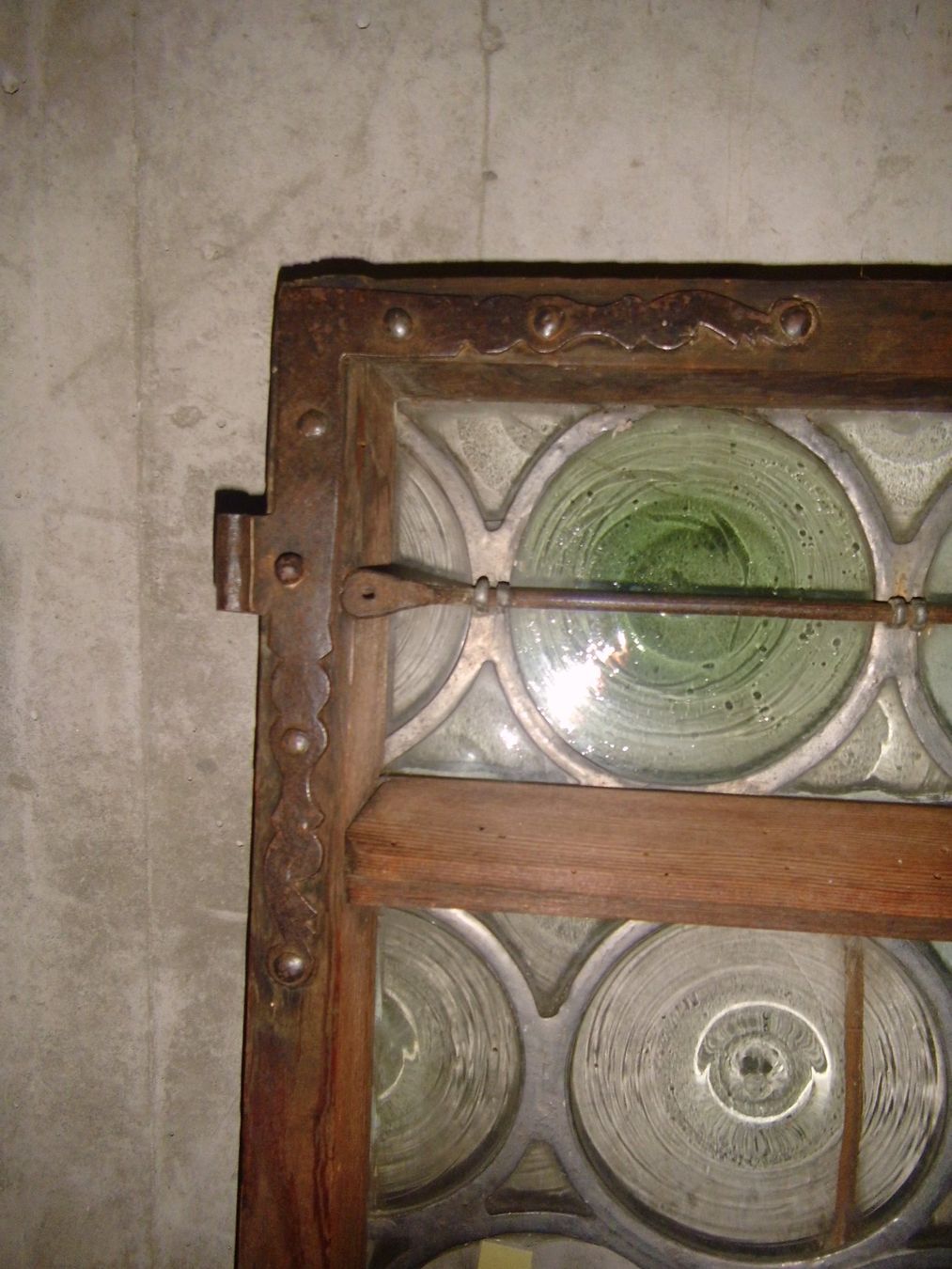 Finestre: Holzfenster mit Butzenglas – Usato da St Gallen venduto da Hrabbit 6